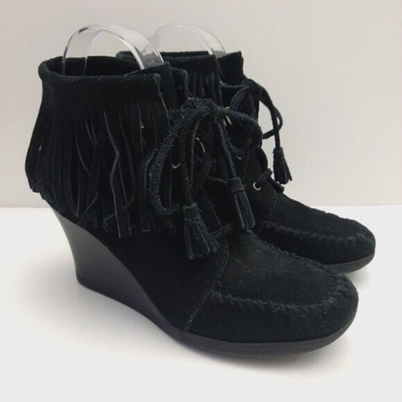 MINNETONKA Fringe Suede Lace-Up Wedge Heel Booties Black Size 6.5 - Picture 2 of 16